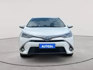 TOYOTA COROLLA 2018